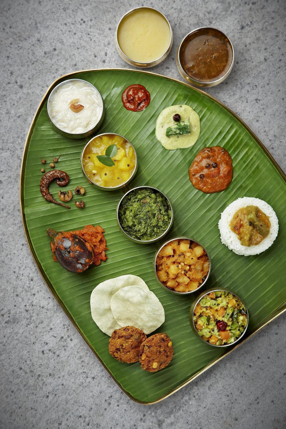 Vivanta Chennai It Expressway Omr Εξωτερικό φωτογραφία A selection of Indian food